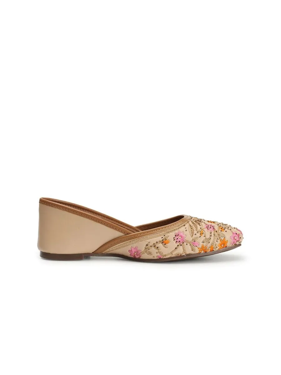 Anouk Cream-Coloured & Pink Embroidered Ethnic Mojaris