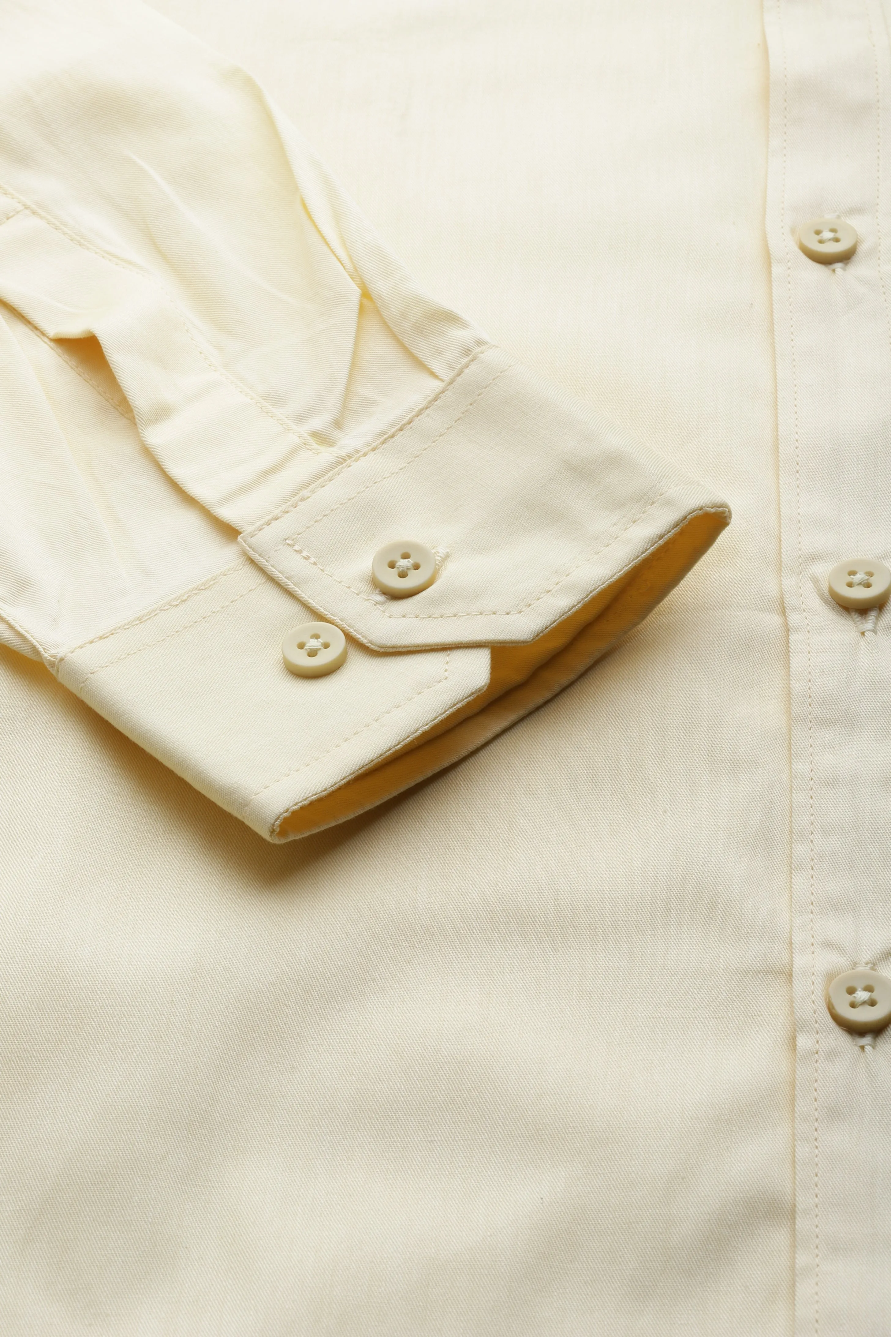 Men Yellow Smart Slim Fit Bio-Engineered Quick-Dry Odour-Free Formal Shirt