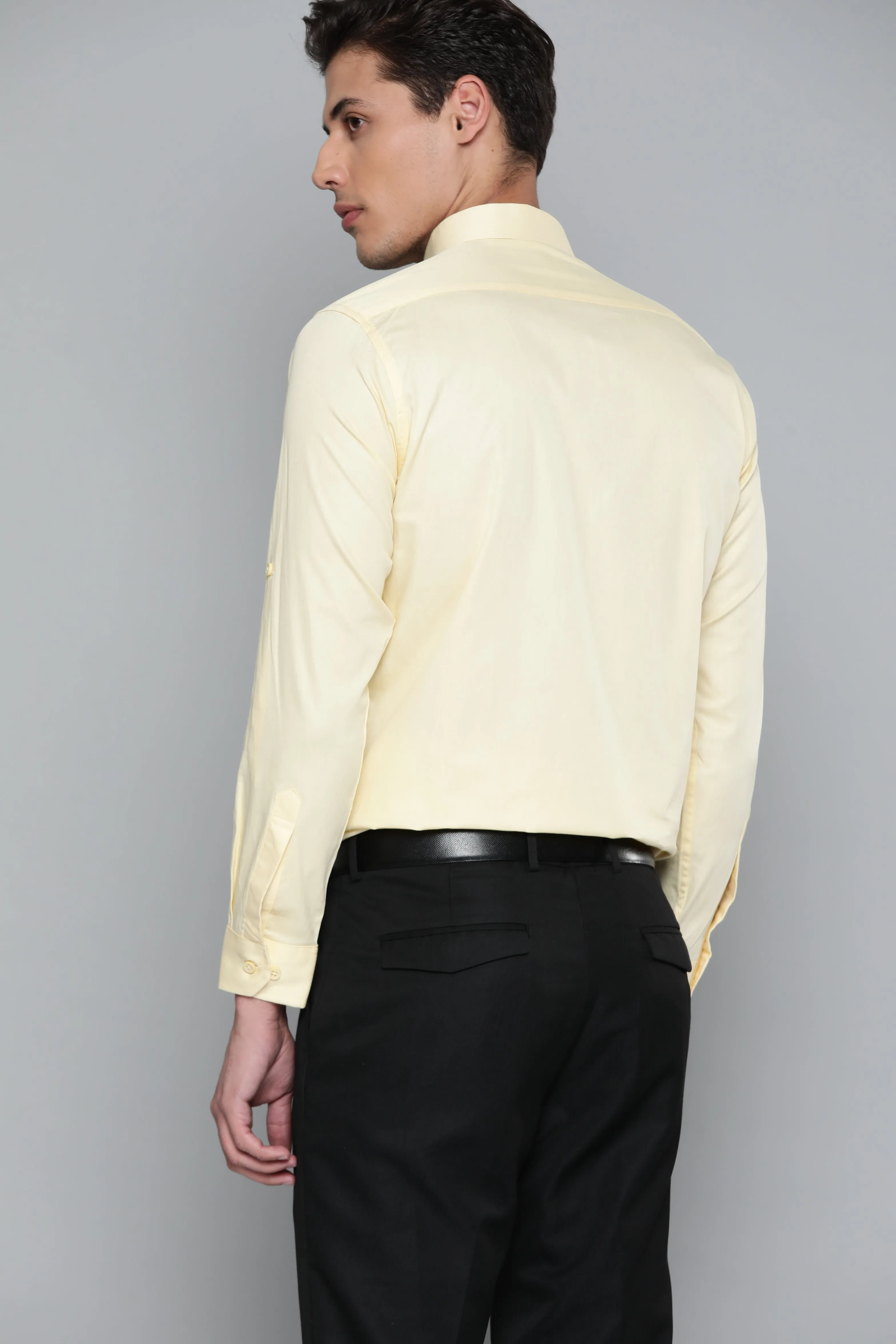 Men Yellow Smart Slim Fit Bio-Engineered Quick-Dry Odour-Free Formal Shirt